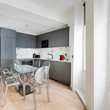 Apartment Pick A Flat's In Saint-germain-des-pres - Rue Dauphine Paris